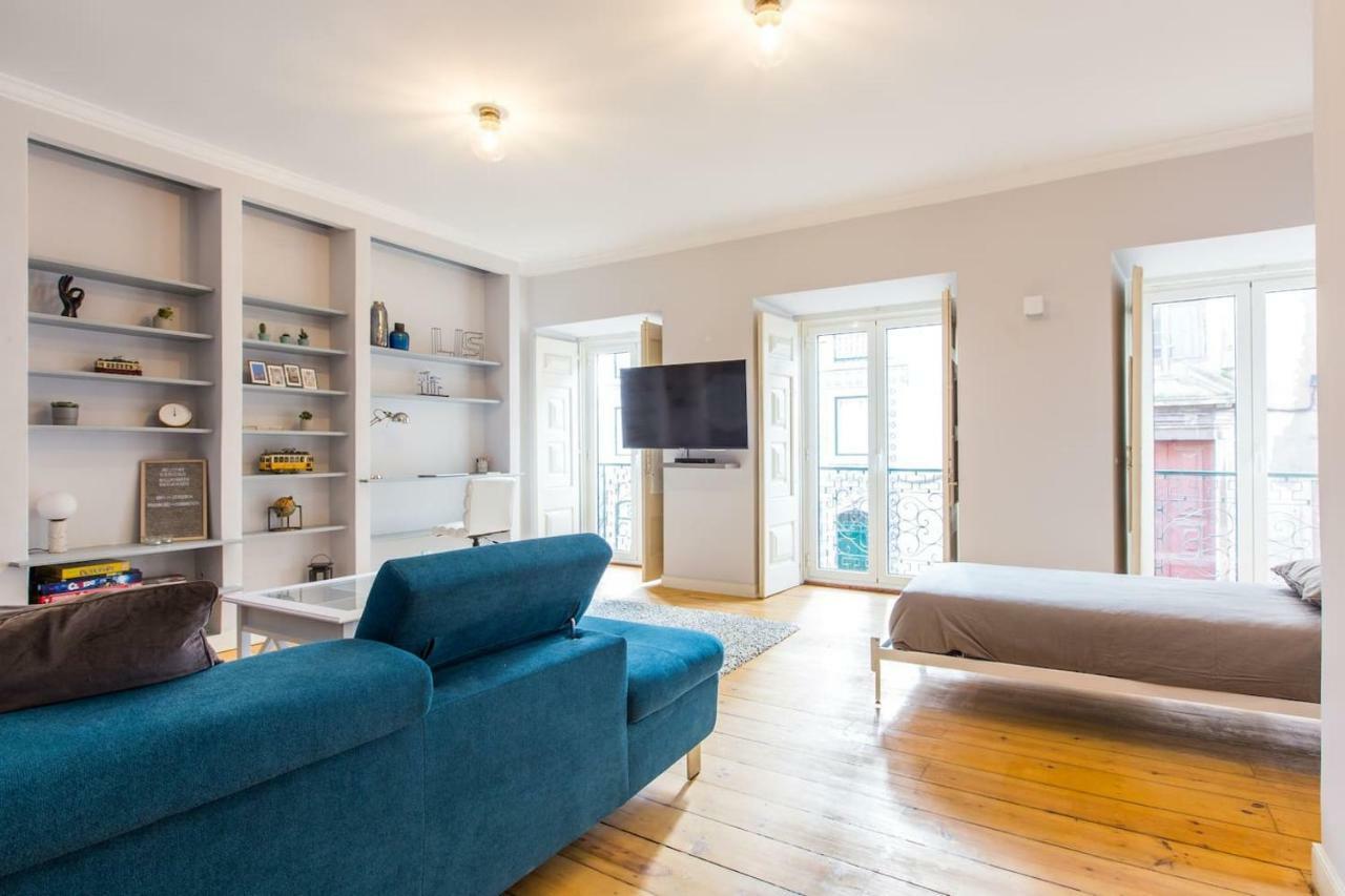 Ferienwohnung Calcada Do Combro Lissabon Exterior foto